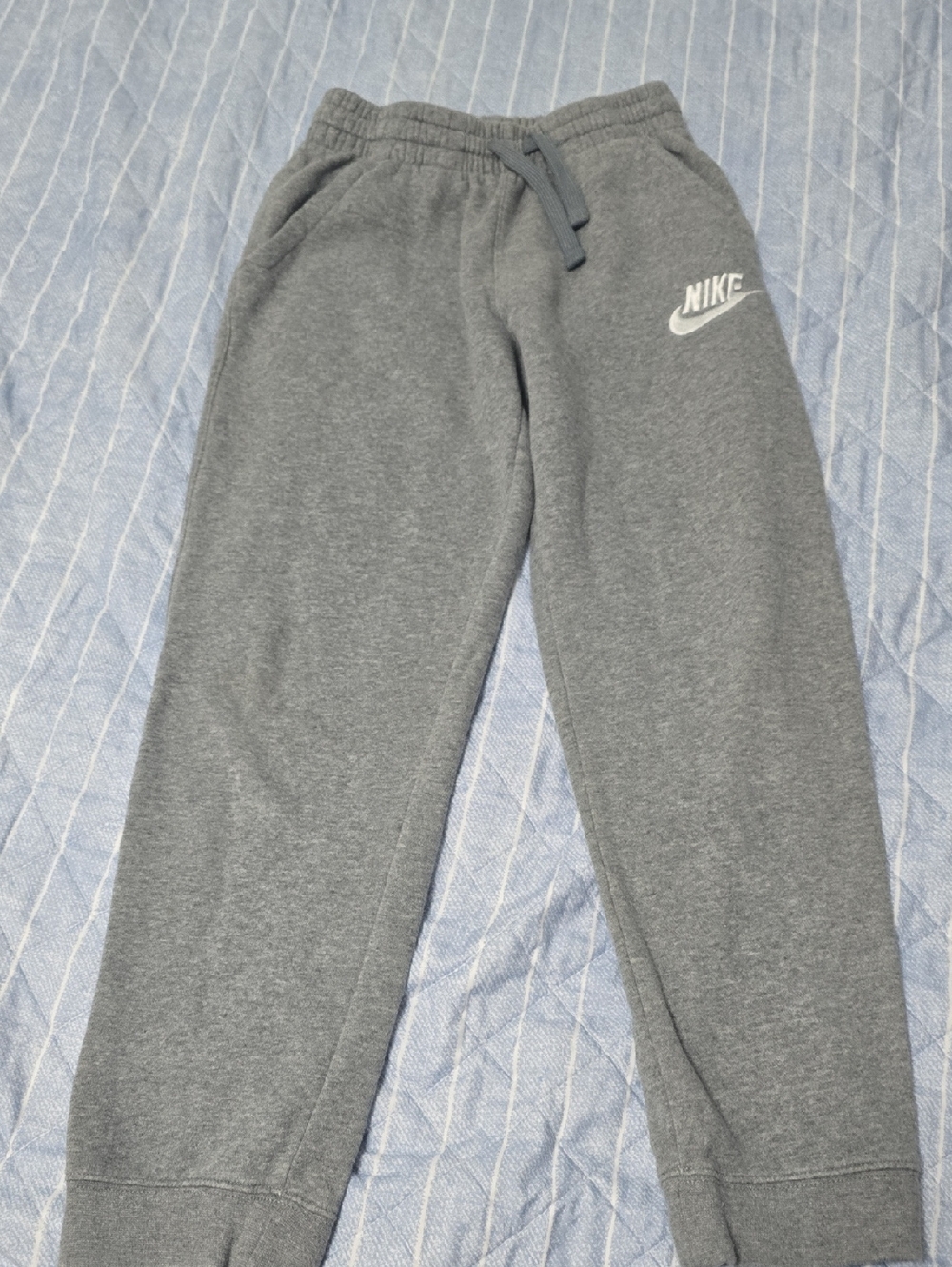 Nike Kids Gray Fleece Joggers with White Logo